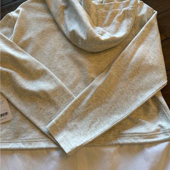 NWT Athleta Gallery Hoodie Top - Ladies size Medium - Picture 8 of 11